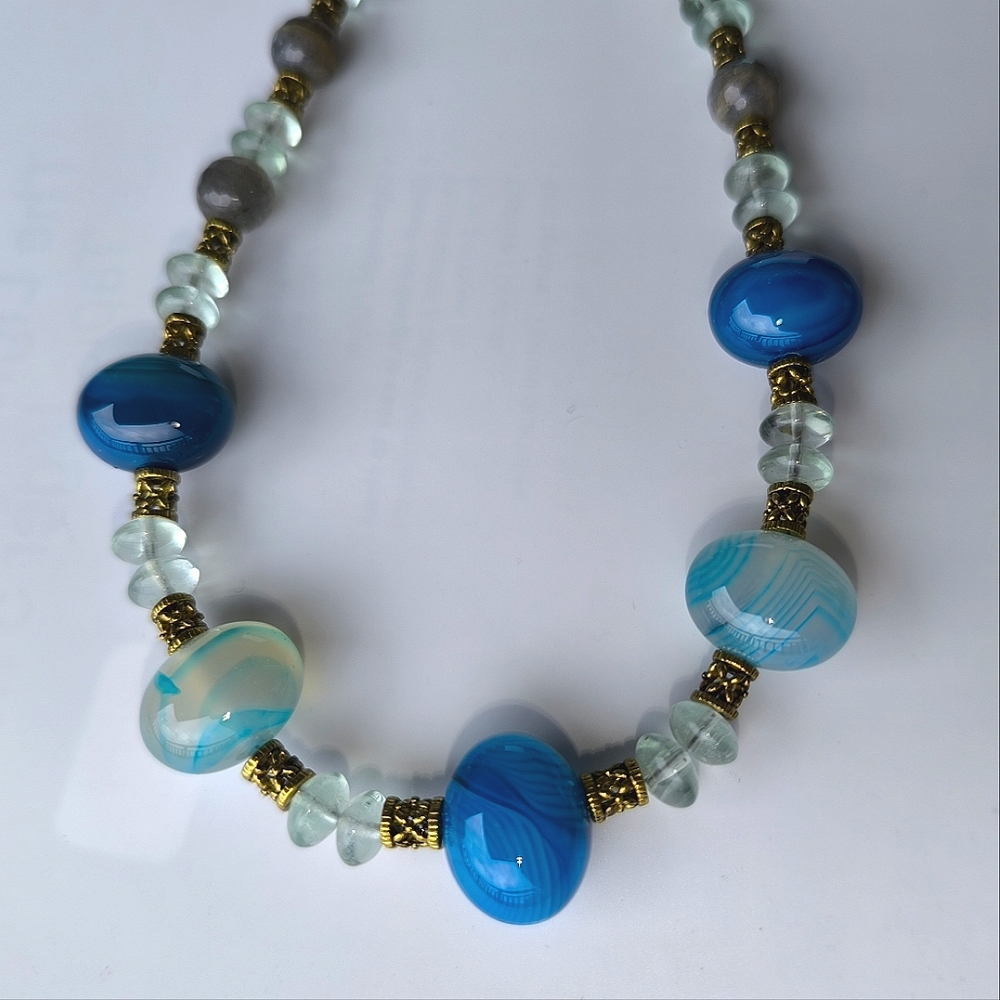 Amazing All Natural Gemstones Agate Fluorite Labradorite Blue Green Necklace